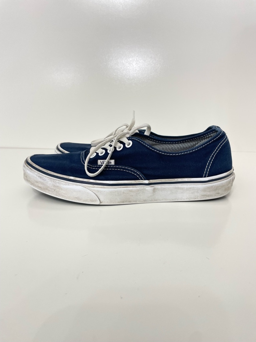 Vans Authentic Navy Blue Low-Top Canvas Sneakers, Mens size 9.5, Womens 11